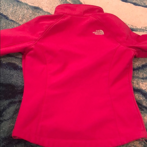 The North Face Apex Bionic Cerise Pink Jacket - Picture 5 of 6
